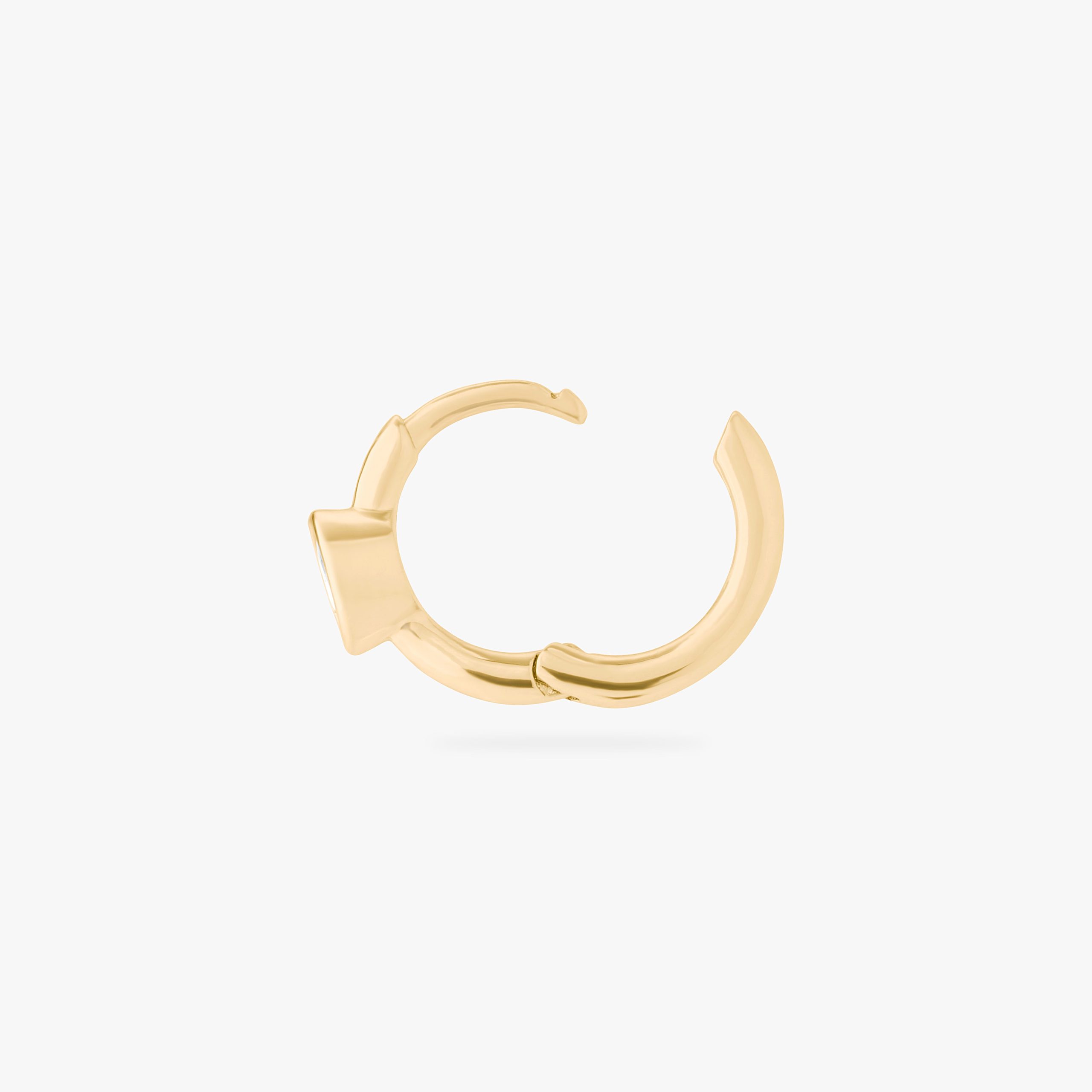 Oval Bezel Huggie - STUDS